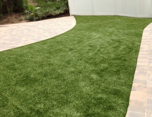 Synthetic-Grass10-520x400