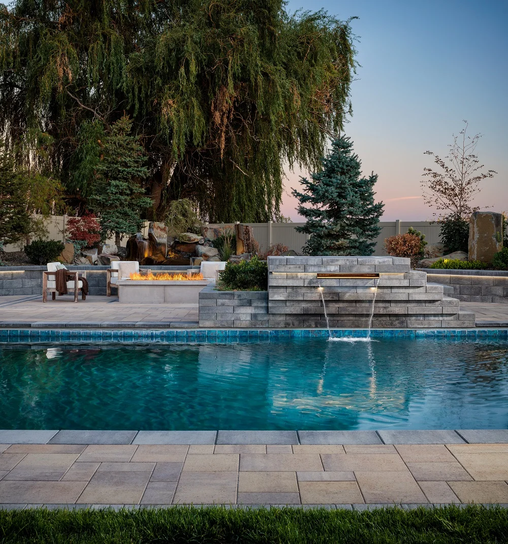 BELGARD_Amcor_OCT2024_RES_Dimensions18_Dimensions6_MelvilleWall_DiamondProSmooth_Artforms_03